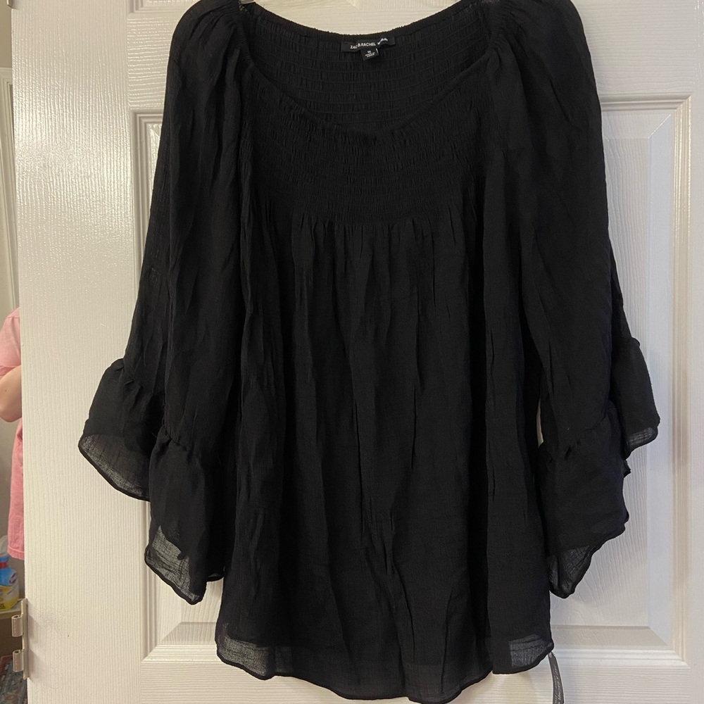 Zac & Rachel Black Bell Sleeve Tunic
